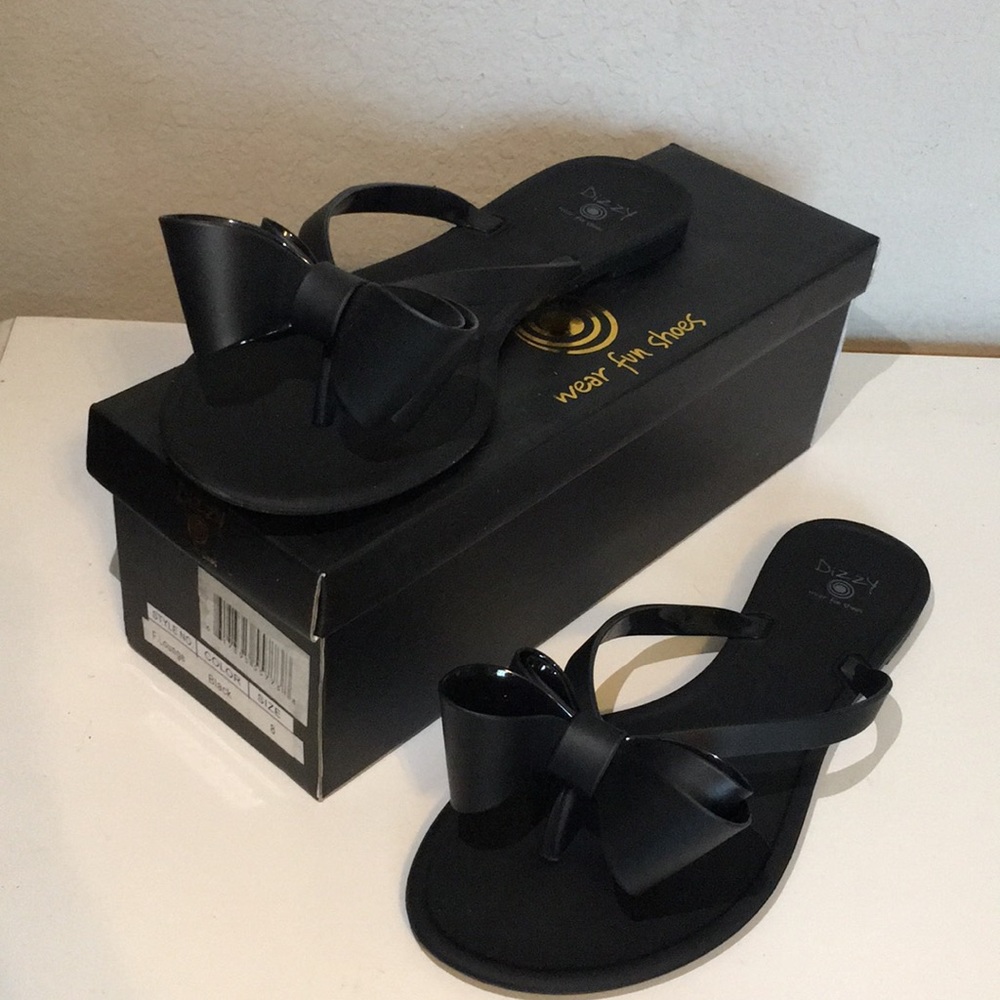 Dizzy jelly bow thong sandals